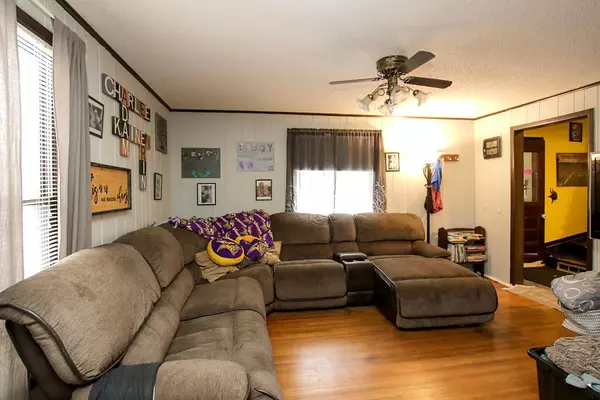 Hutchinson, MN 55350,315 Hassan ST SE