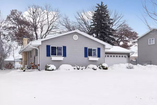 Woodbury, MN 55125,1297 Pinewood DR