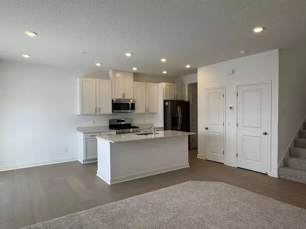 Waconia, MN 55387,193 Huntington DR