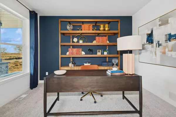 Lakeville, MN 55044,20326 Gadget CIR