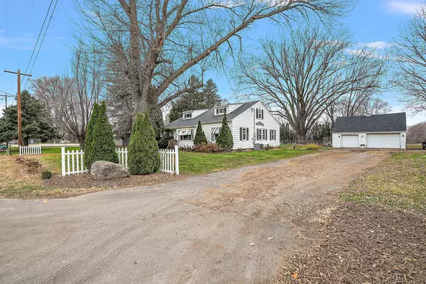 15717 Clayton AVE E, Rosemount, MN 55068