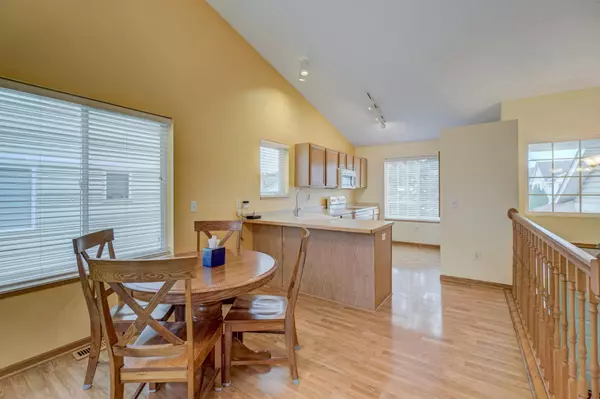 Somerset, WI 54025,442 Meadow LN