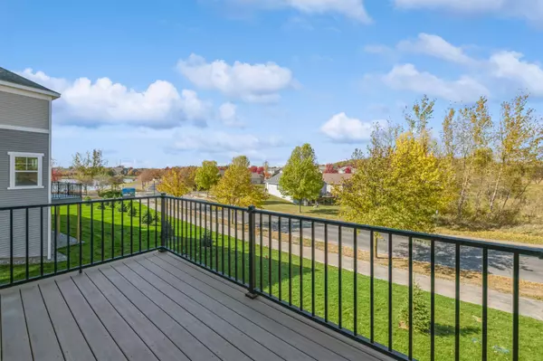 Waconia, MN 55387,221 Huntington DR