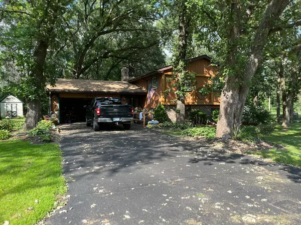 2747 160th LN NE, Ham Lake, MN 55304