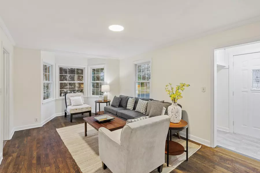 1010 Summit AVE, South Saint Paul, MN 55075