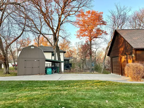 Red Wing, MN 55066,2391 Clover LN