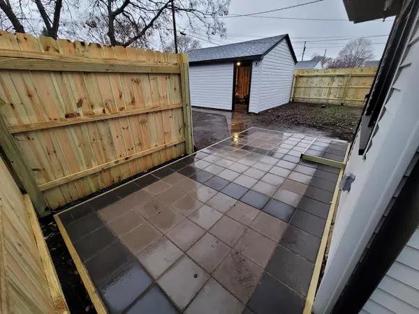 Saint Paul, MN 55106,934 Orange AVE E