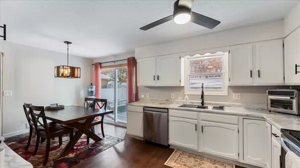 Saint Cloud, MN 56304,1707 10th AVE SE