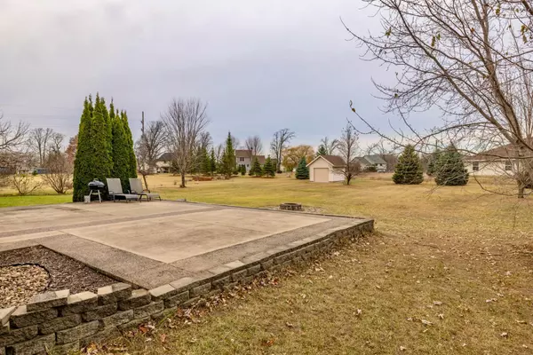 North Branch, MN 55056,5092 382nd DR