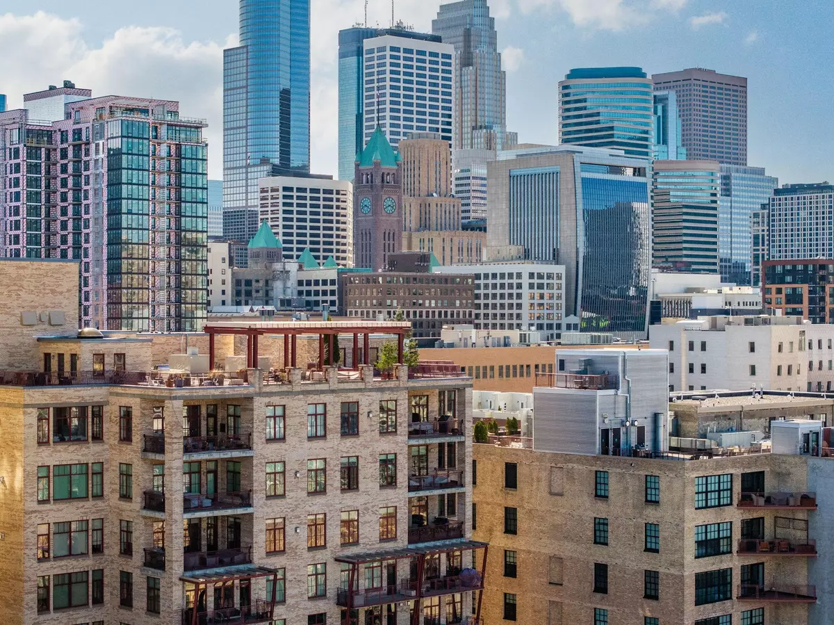 Minneapolis, MN 55401,600 S 2nd ST #S103