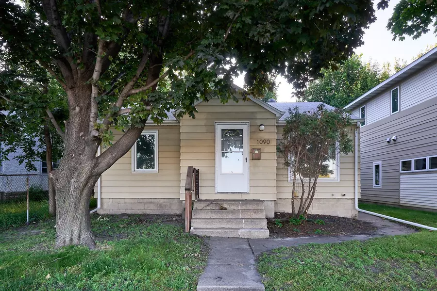 1090 11th AVE SE, Minneapolis, MN 55414