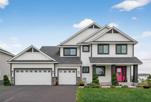 5366 Pine Island RD, Woodbury, MN 55129