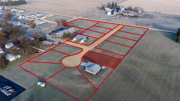 301 3rd ST NW, Adams, MN 55909