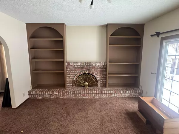 Fridley, MN 55432,5564 E Danube RD