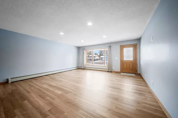 Shoreview, MN 55126,5601 Schutta RD