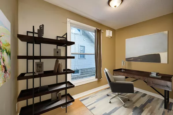 Minneapolis, MN 55414,1036 15th AVE SE