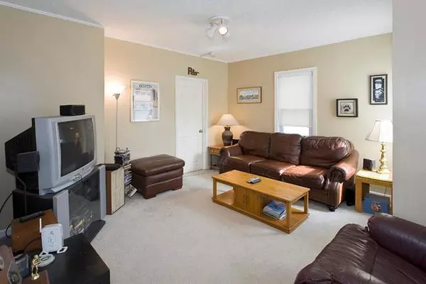 Minneapolis, MN 55414,2309 Cole AVE SE