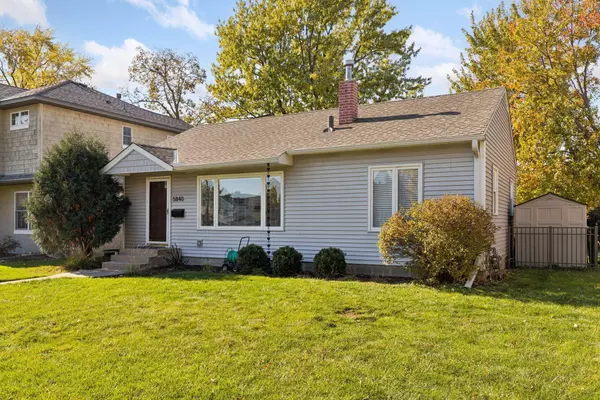 Edina, MN 55410,5840 Abbott AVE S