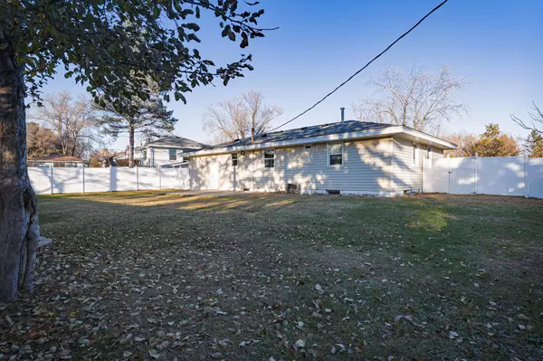 Bloomington, MN 55437,8556 Rich AVE S