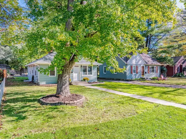 Edina, MN 55343,403 Madison AVE S