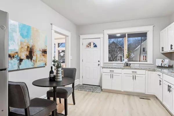 Saint Paul, MN 55103,629 Farrington ST