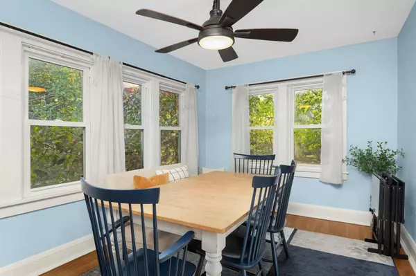 Minneapolis, MN 55418,731 36th AVE NE