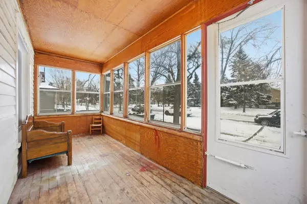 Moorhead, MN 56560,807 5th ST S