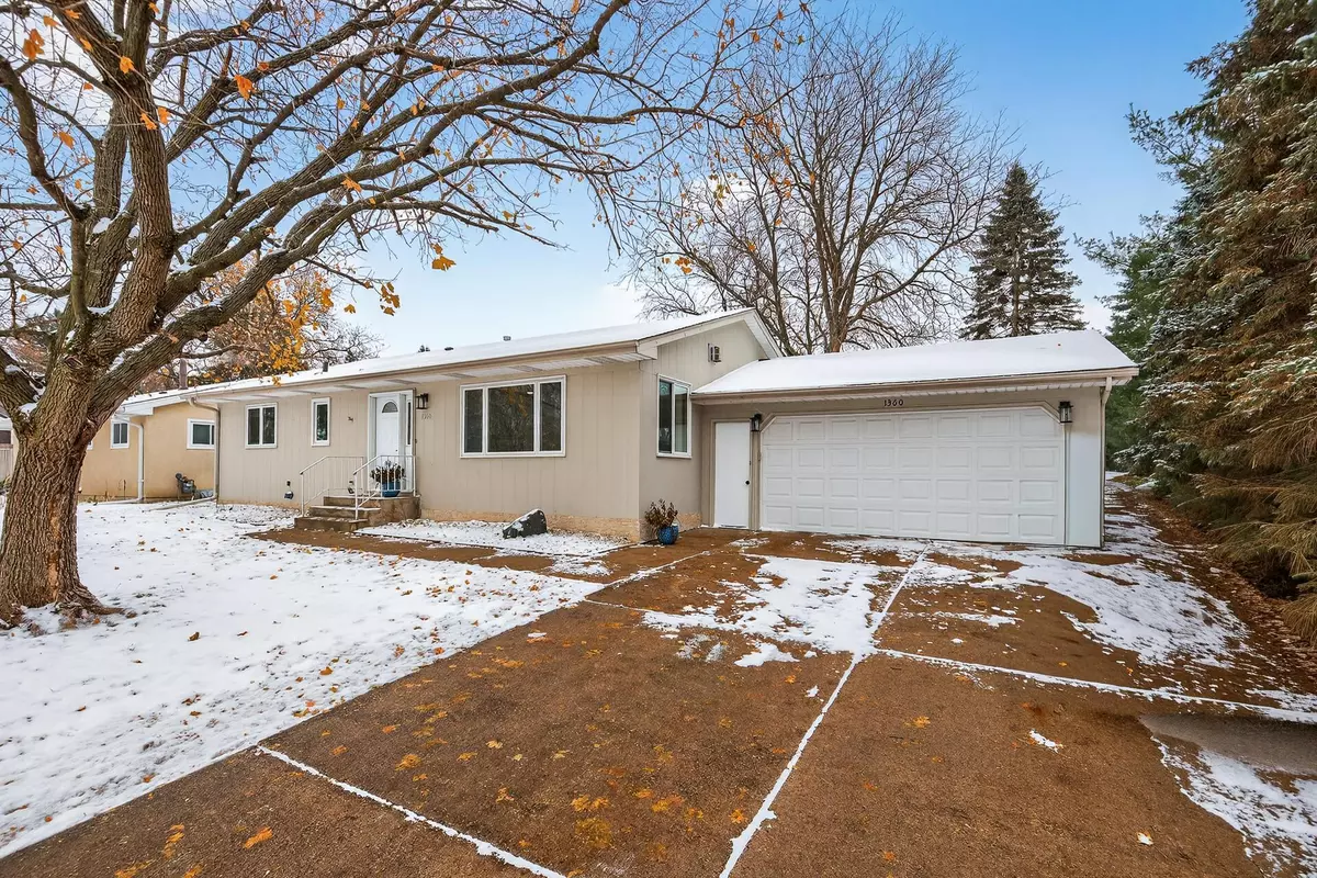 Maplewood, MN 55109,1360 County Road C E