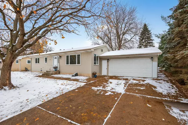 Maplewood, MN 55109,1360 County Road C E