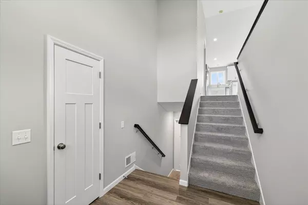 New Richmond, WI 54017,1500 Raccoon LN