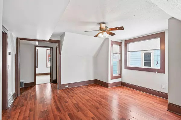 Saint Paul, MN 55130,387 Jenks AVE