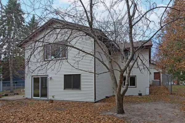 Shoreview, MN 55126,5986 Pheasant DR