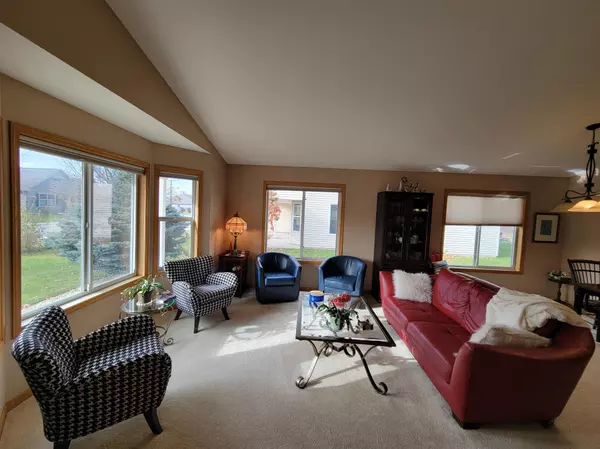 Saint Cloud, MN 56303,6827 22nd ST N