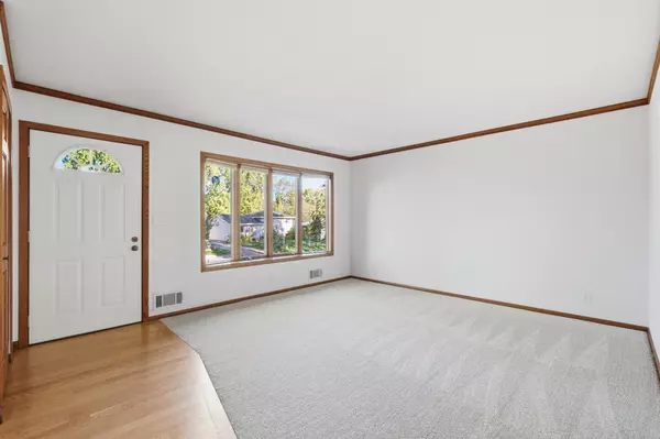 New Hope, MN 55427,3824 Gettysburg AVE N