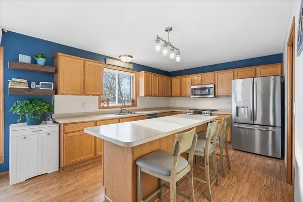 Forest Lake, MN 55025,6493 207th ST N