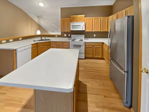 Apple Valley, MN 55124,15312 Flower WAY #196