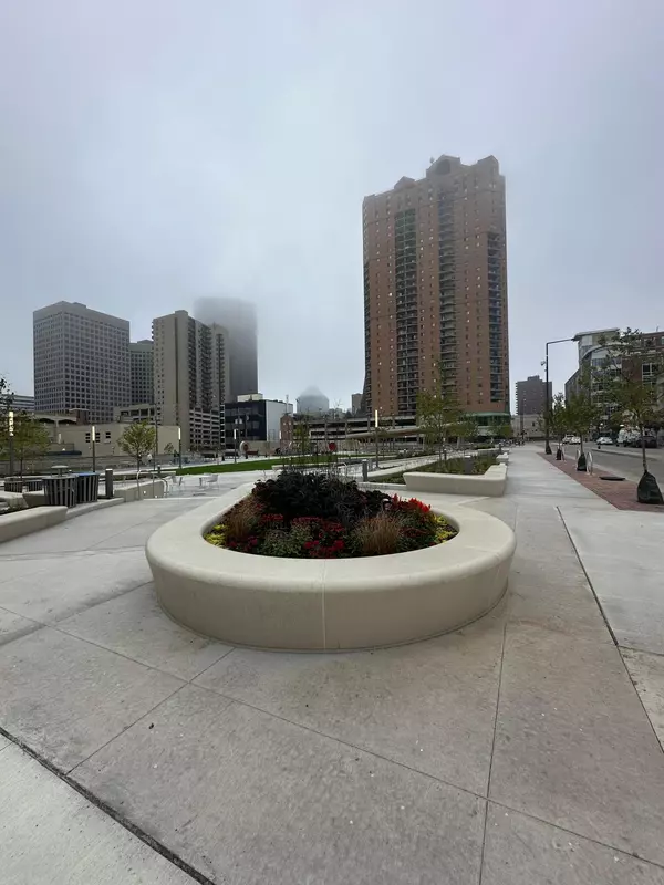 Saint Paul, MN 55101,78 10th ST E #2004