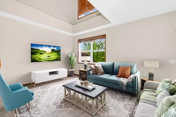 14336 Brookmere BLVD NW, Prior Lake, MN 55372