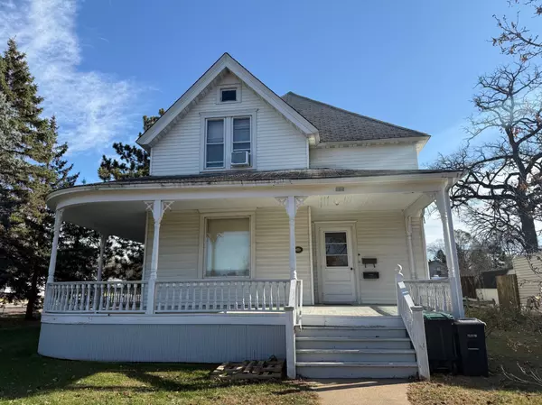 Little Falls, MN 56345,114 7th ST NE