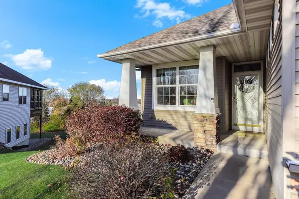 Cottage Grove, MN 55016,6662 98th Street CIR