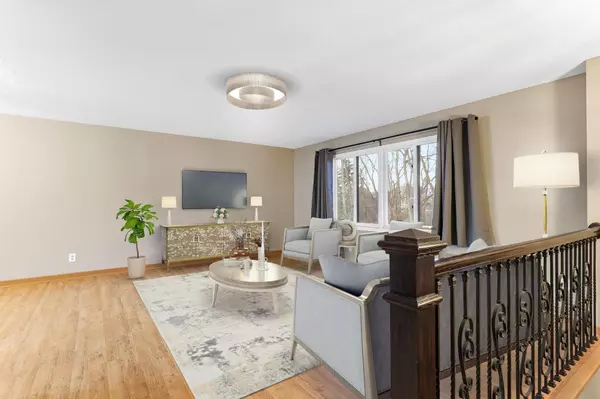 Mahtomedi, MN 55115,125 Glenmar AVE