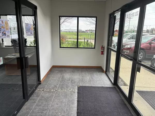 Willmar, MN 56201,222-2 20th ST SE