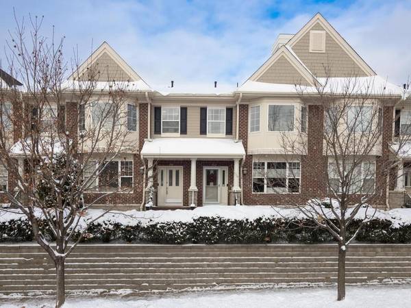 5970 W 16th ST #712, Saint Louis Park, MN 55416