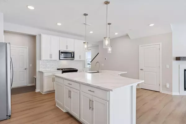 Lake Elmo, MN 55042,9560 4th ST N