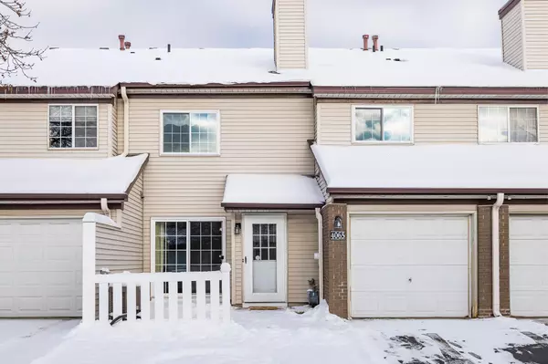 Shoreview, MN 55126,4065 Wilshire CIR #8