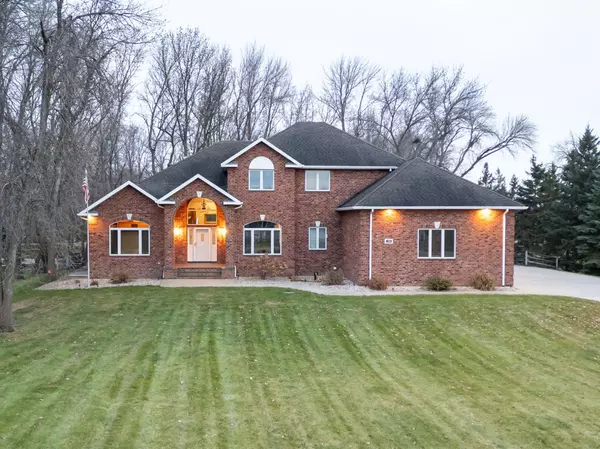 106 50th AVE E, West Fargo, ND 58078