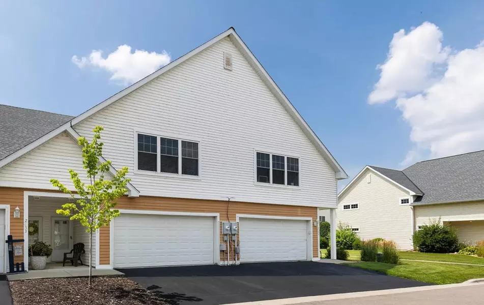 2145 Old School Road, Mound, MN 55364