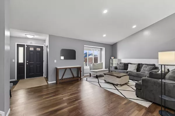 Cottage Grove, MN 55016,7390 Jordon AVE S