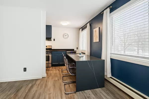 Minneapolis, MN 55407,3237 15th AVE S #21