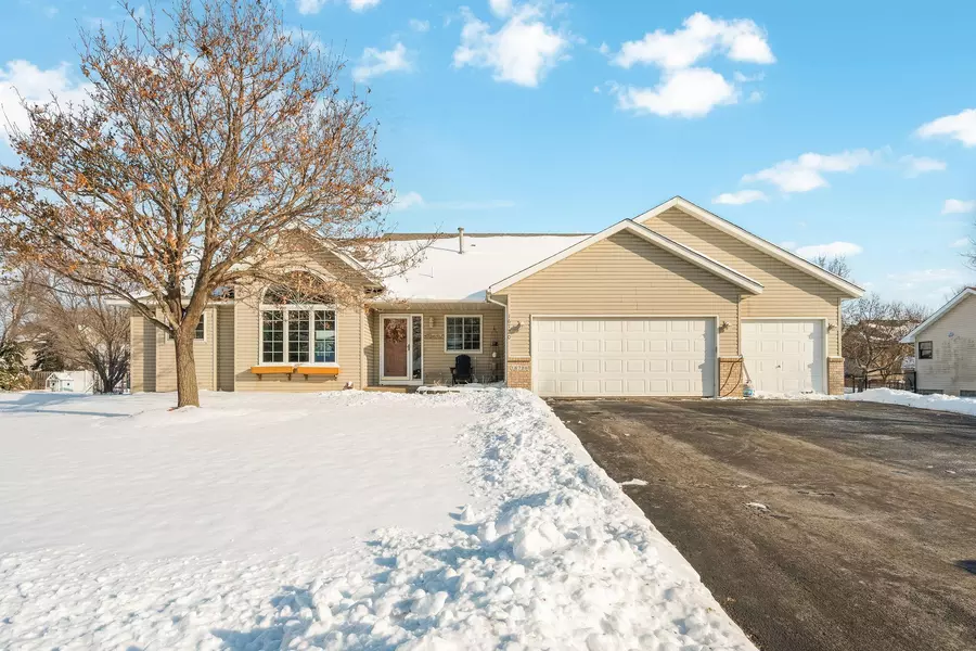 16720 Firestone PATH, Farmington, MN 55024